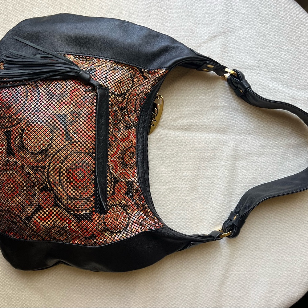 WHITING AND DAVIS BAGS - LEATHER AND METAL MESH SHOULDER BAG